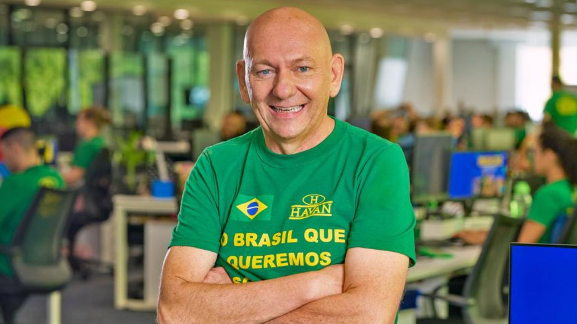 Luciano Hang ironiza crise das Casas Bahia: “Parece piada, mas é o Brasil” e revela plano ambicioso para Havan