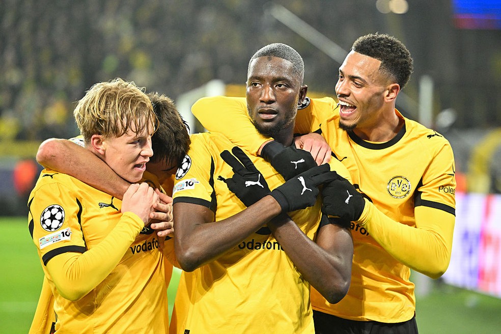 Imagem ilustrativa sobre Borussia Dortmund x Villarreal: hora e transmissão da grande jogada da Champions 2026 no Brasil