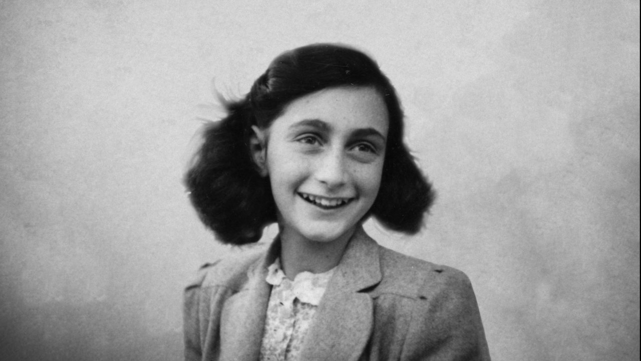 Imagem ilustrativa sobre Anne Frank gera polêmica após jovem chamar seu diário de ‘vitimista’ e museus protestam