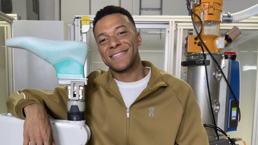 Imagem ilustrativa sobre Mbappé deixa a Nike e assina com a On, marca suíça de tecnologia