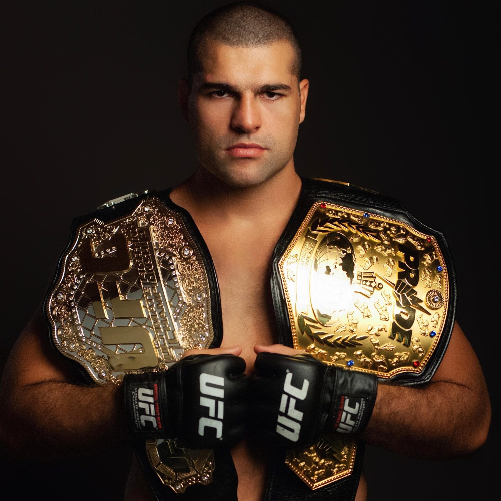 Imagem ilustrativa sobre Glover Teixeira entrega show e vence Maurício Shogun na Spaten Fight Night 3
