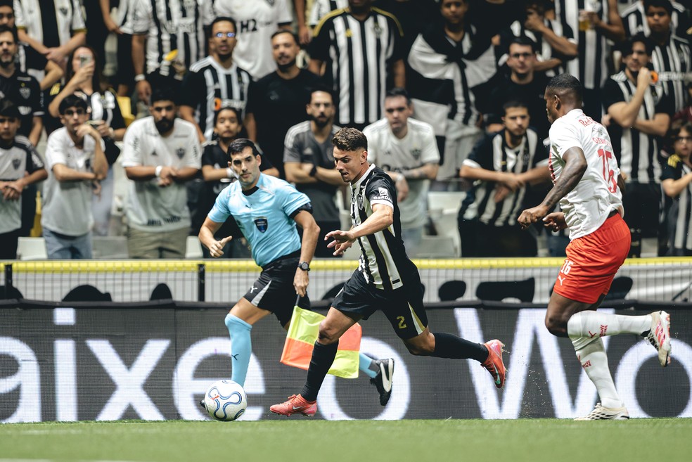 Atlético-MG classifica na Sul-Americana, provoca Bragantino e define estreia de Fred