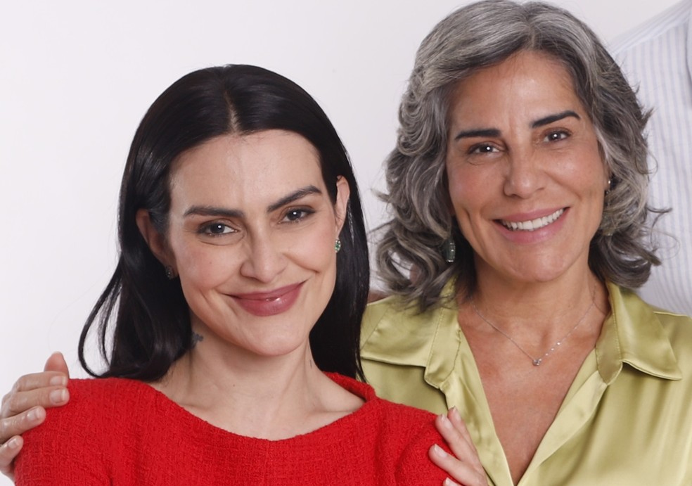 Imagem ilustrativa sobre Glória Pires e Bella Campos chegam em Miami + festa de aniversário e nova data de Se Eu Fosse Você 3