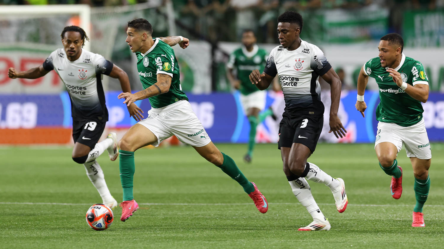Imagem ilustrativa sobre Palmeiras atira “acesso negado” ao Corinthians após eliminação na Libertadores