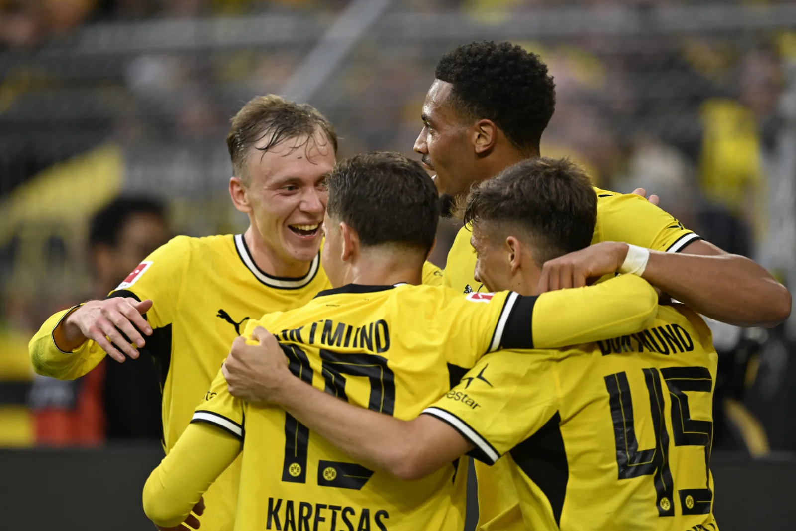 Imagem ilustrativa sobre Hoffenheim x Borussia Dortmund: o duelo que atraiu milhões de brasileiros ao vivo