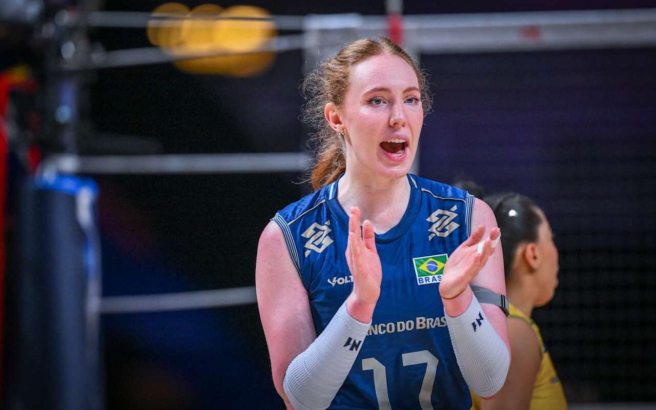 Imagem ilustrativa sobre Júlia Bergmann é MVP e põe o Brasil em xeque na final do Pré-OLímpico de Vôlei Feminino