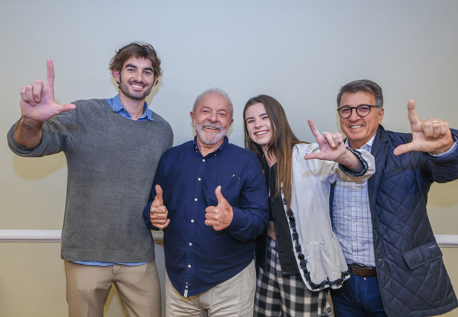 Imagem ilustrativa sobre Ipespe e Datafolha divulgam primeiras pesquisas do 2º turno entre Lula e Flávio Bolsonaro