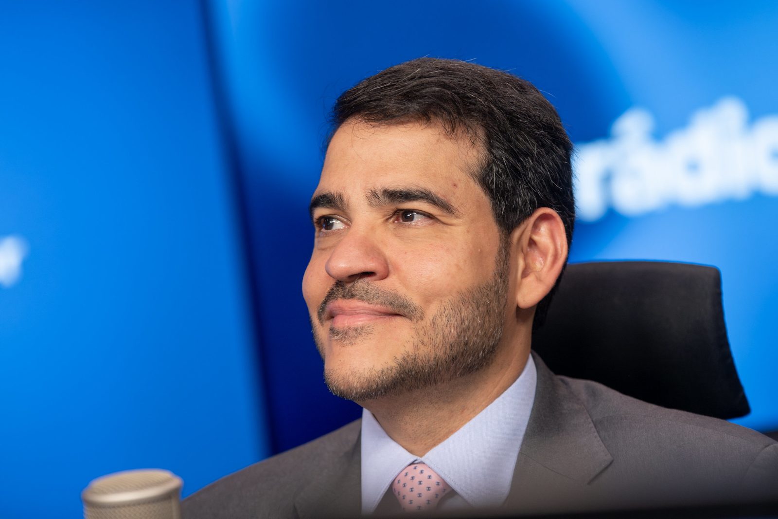 Imagem ilustrativa sobre Jorge Messias na mira: crise Mendonça‑PF e Lulinha arma ataque ao STF