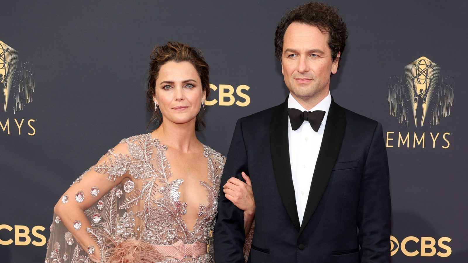 Imagem ilustrativa sobre Matthew Rhys faz história ao ganhar dois Emmys de Melhor Ator na mesma noite