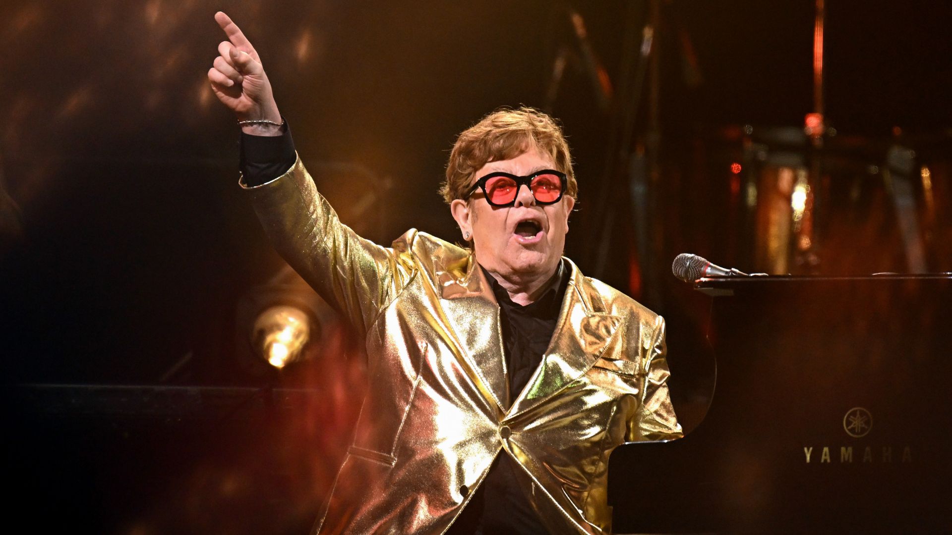 Imagem ilustrativa sobre Elton John troca horário no Rock in Rio 2026: show começa mais cedo e faturação recorde