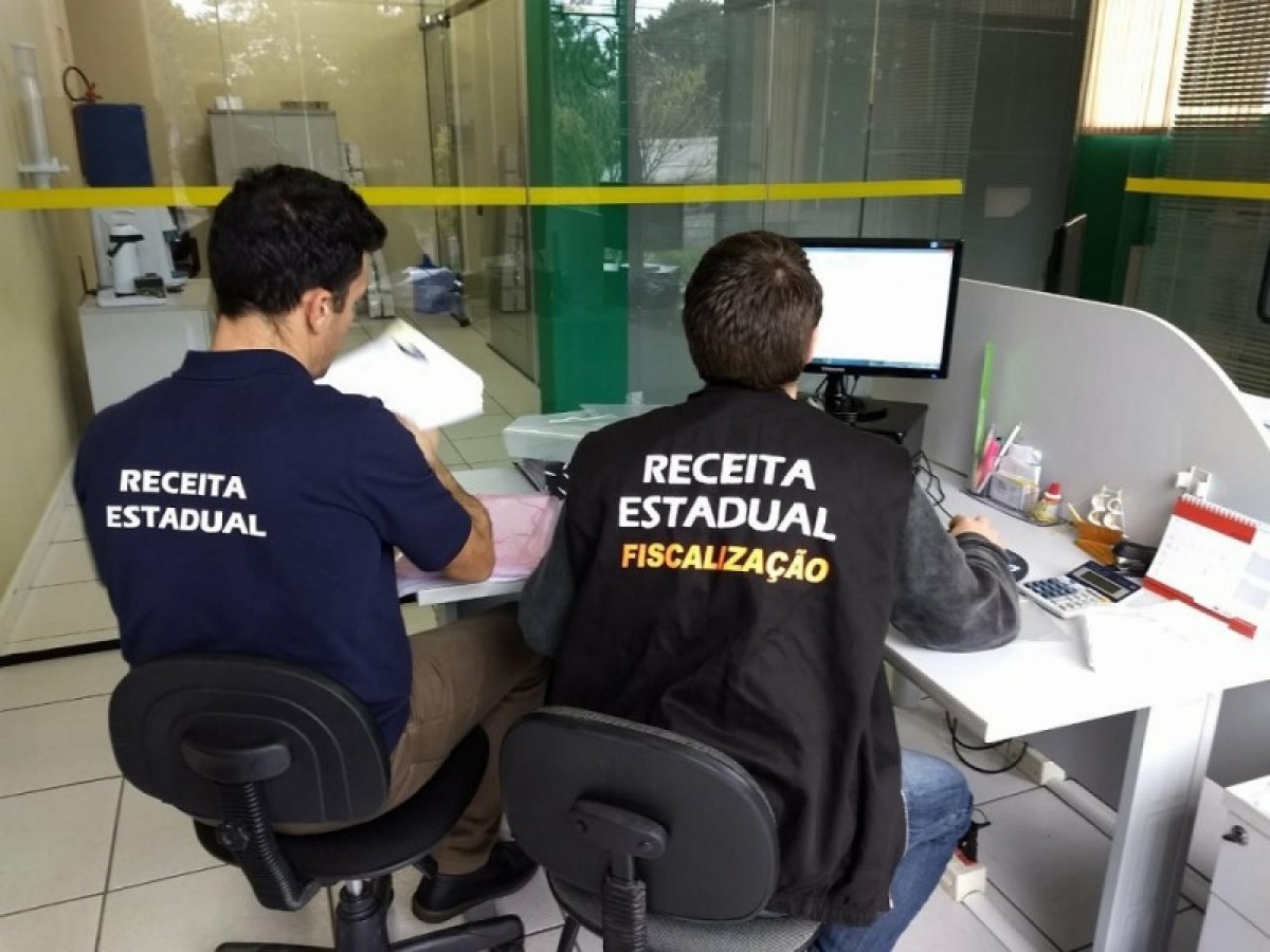 Imagem ilustrativa sobre STF obriga auditores fiscais a contabilizar subsídios como salário – o que muda agora