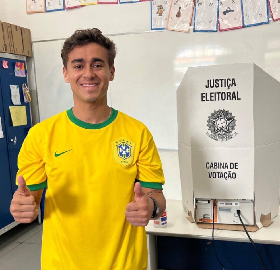 Nikolas Ferreira se torna o deputado federal mais votado da história nas eleições de 2026