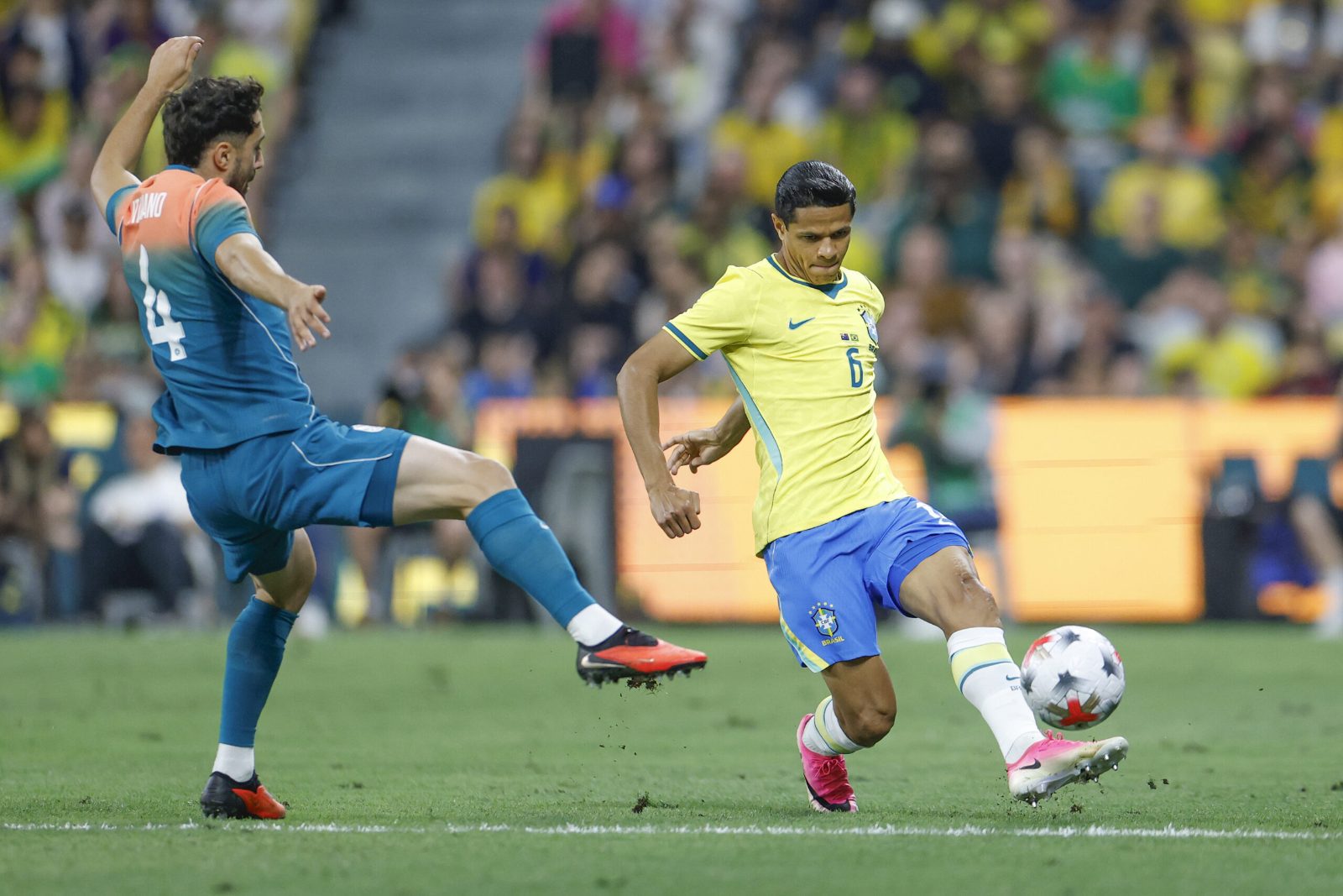 Imagem ilustrativa sobre Brasil empata 1 a 1 com a Austrália após erro de Hugo Souza e defesa de Rayan