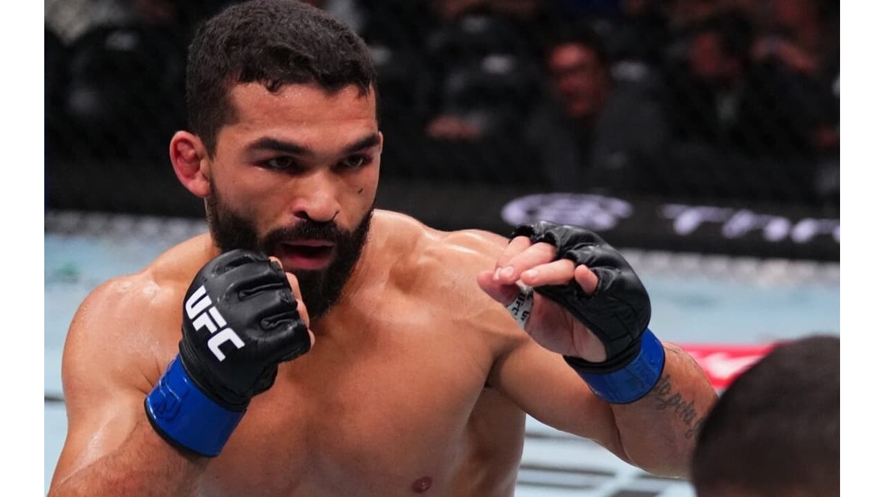 Imagem ilustrativa sobre Patrício Pitbull nocauta Doo Ho Choi em 1 min 48 s do 1º round no UFC 331