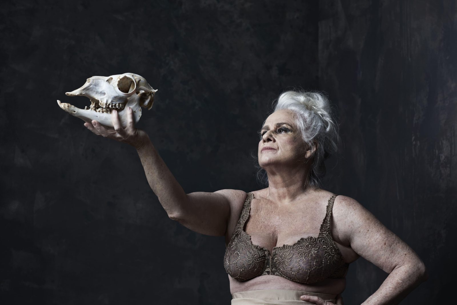 Imagem ilustrativa sobre Vera Holtz deixa Avenida Brasil 2: Globo precisa explicar ausência da Lucinda
