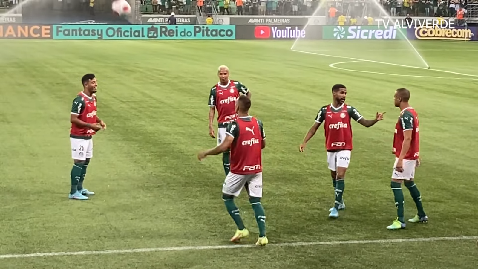 Imagem ilustrativa sobre Red Bull Bragantino enfrenta Mirassol às 21h: onde assistir e escalações previstas