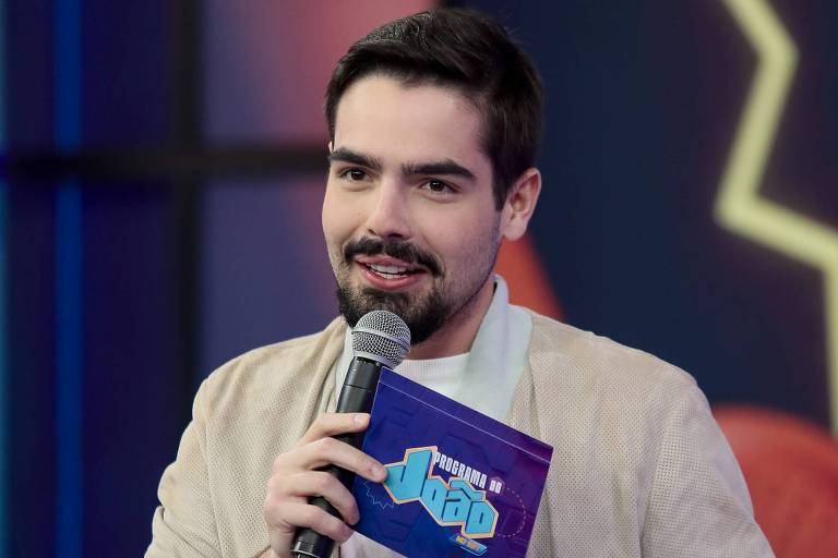 Imagem ilustrativa sobre João Silva aposta no SBT para escapar de comparações com o ‘Mestre Épico’ Fausto Silva