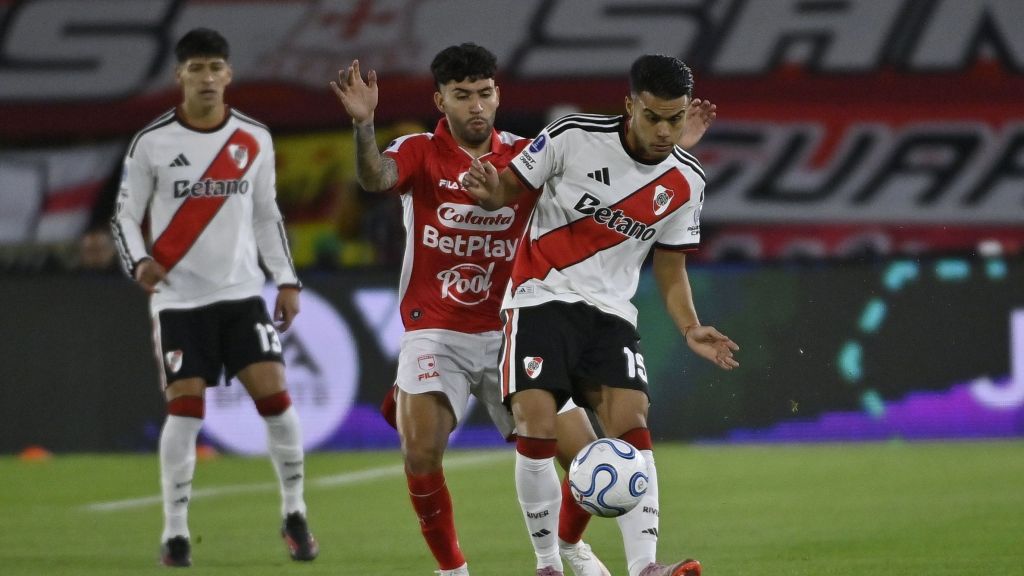 Imagem ilustrativa sobre River Plate aguarda confronto contra Independiente Santa Fe na Sul‑Americana: line‑ups, horário e onde assistir