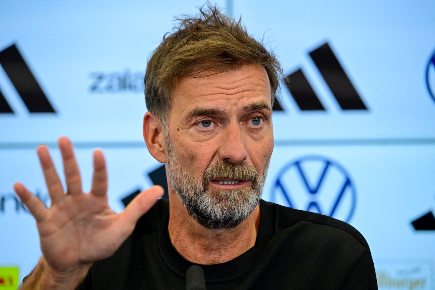 Imagem ilustrativa sobre Klopp impõe quatro regras inusitadas à seleção alemã antes da partida contra a Holanda