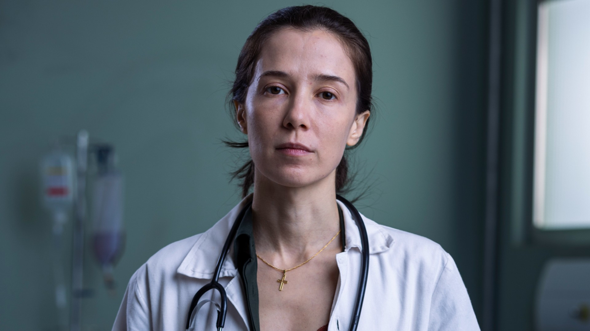 Imagem ilustrativa sobre Marjorie Estiano conta como iniciou namoro com médico nos bastidores de ‘Sob Pressão’