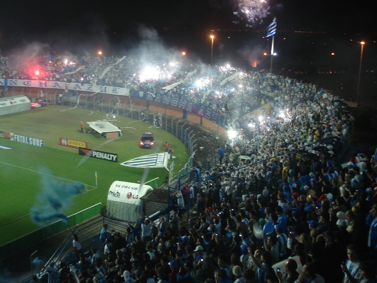 Imagem ilustrativa sobre Avaí x Londrina: 32ª rodada da Série B começa às 21h27 e será transmitida ao vivo