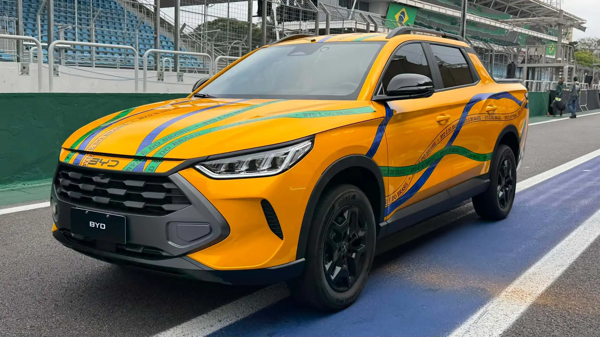 Imagem ilustrativa sobre BYD lança Mako, picape híbrida com cor da VW Tukan