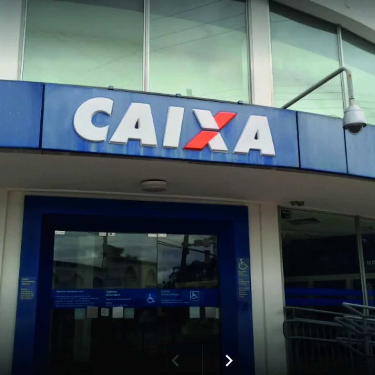Imagem ilustrativa sobre Caixa em foco: 508 imóveis de até 50% de desconto, greves de banqueiros e a ‘caixa’ que salva vidas nas rodovias