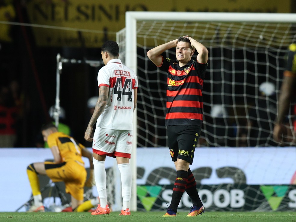 Imagem ilustrativa sobre CRB x Sport Recife dispara nas buscas e volta ao centro das notícias da Série B