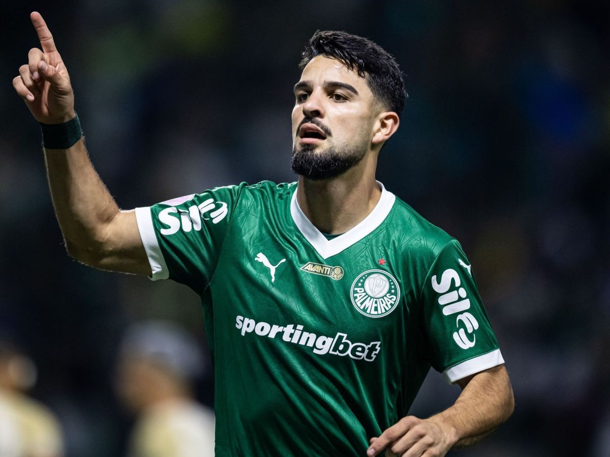 Imagem ilustrativa sobre Palmeiras atropela Santos 3 a 0: Flaco López e Andreas Pereira brilham no aniversário de 112 anos do clube